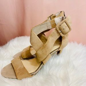 Jessica Simpson Size 7 heels